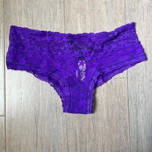 Victoria’s Secret panty XS